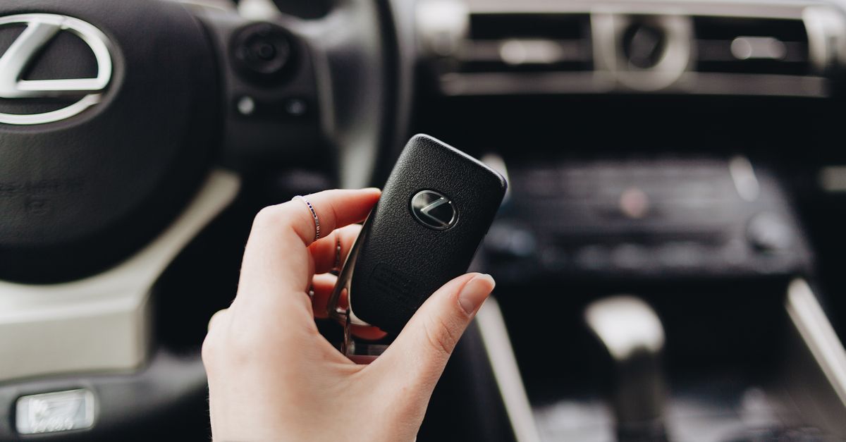 Toyota car key fob — Edgewater IL Locksmith