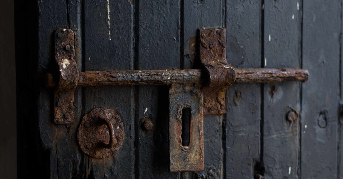 home security lock door — Edgewater IL Locksmith