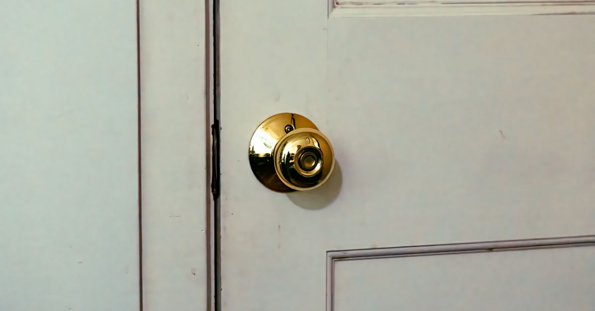 home security lock door — Edgewater IL Locksmith