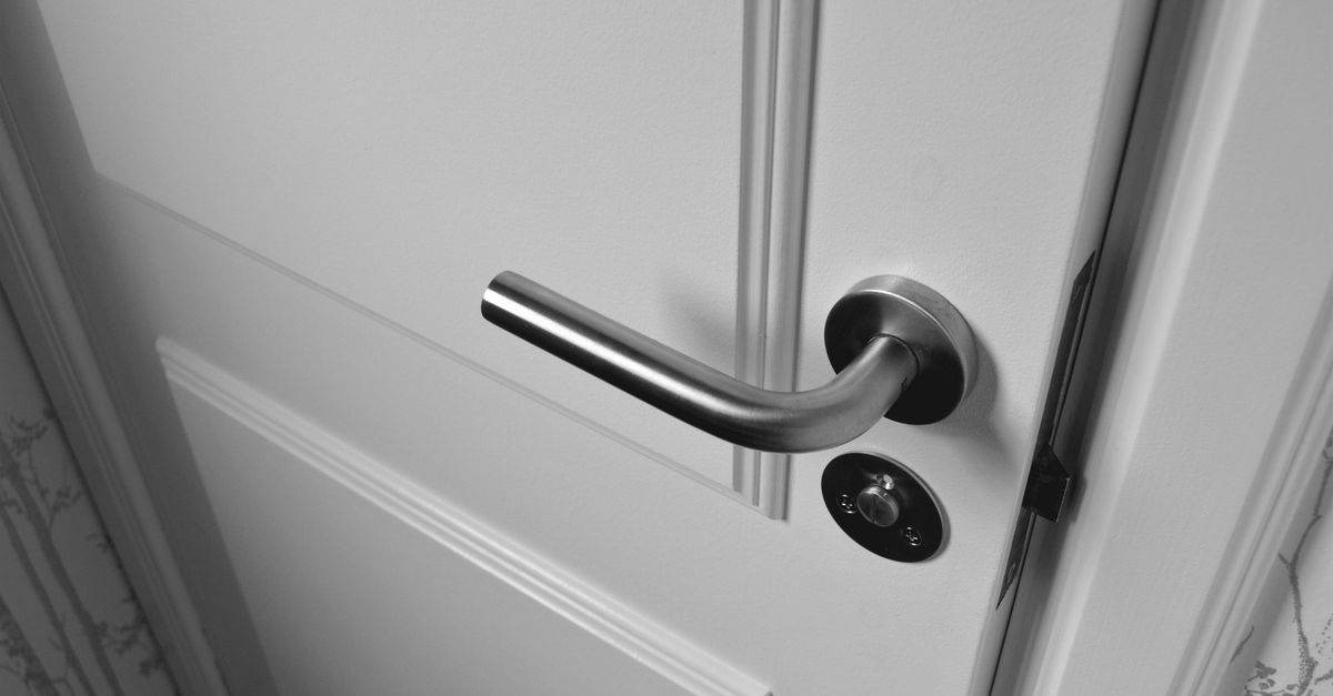 home security lock door — Edgewater IL Locksmith